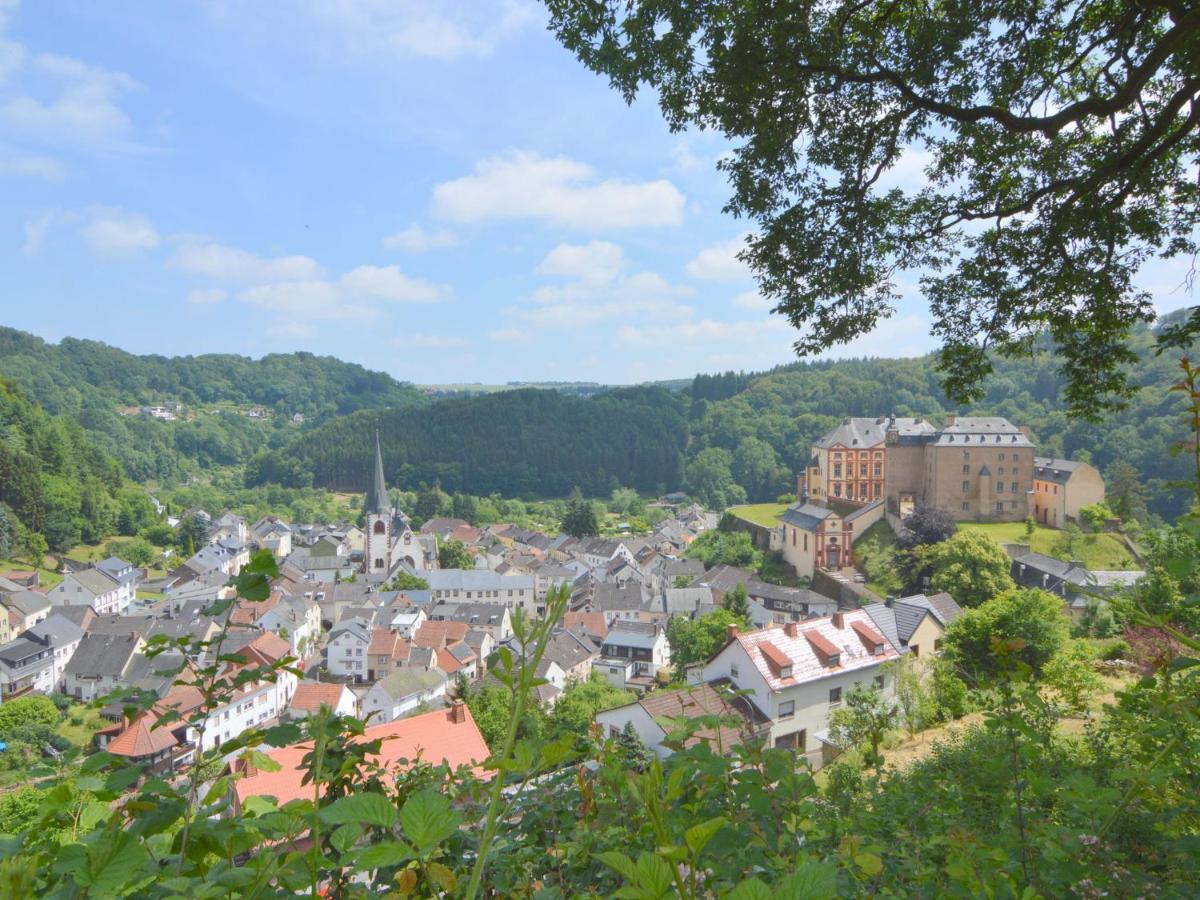 Very Comfortable House With Bathrooms And A Garden Murlenbach Bilik gambar