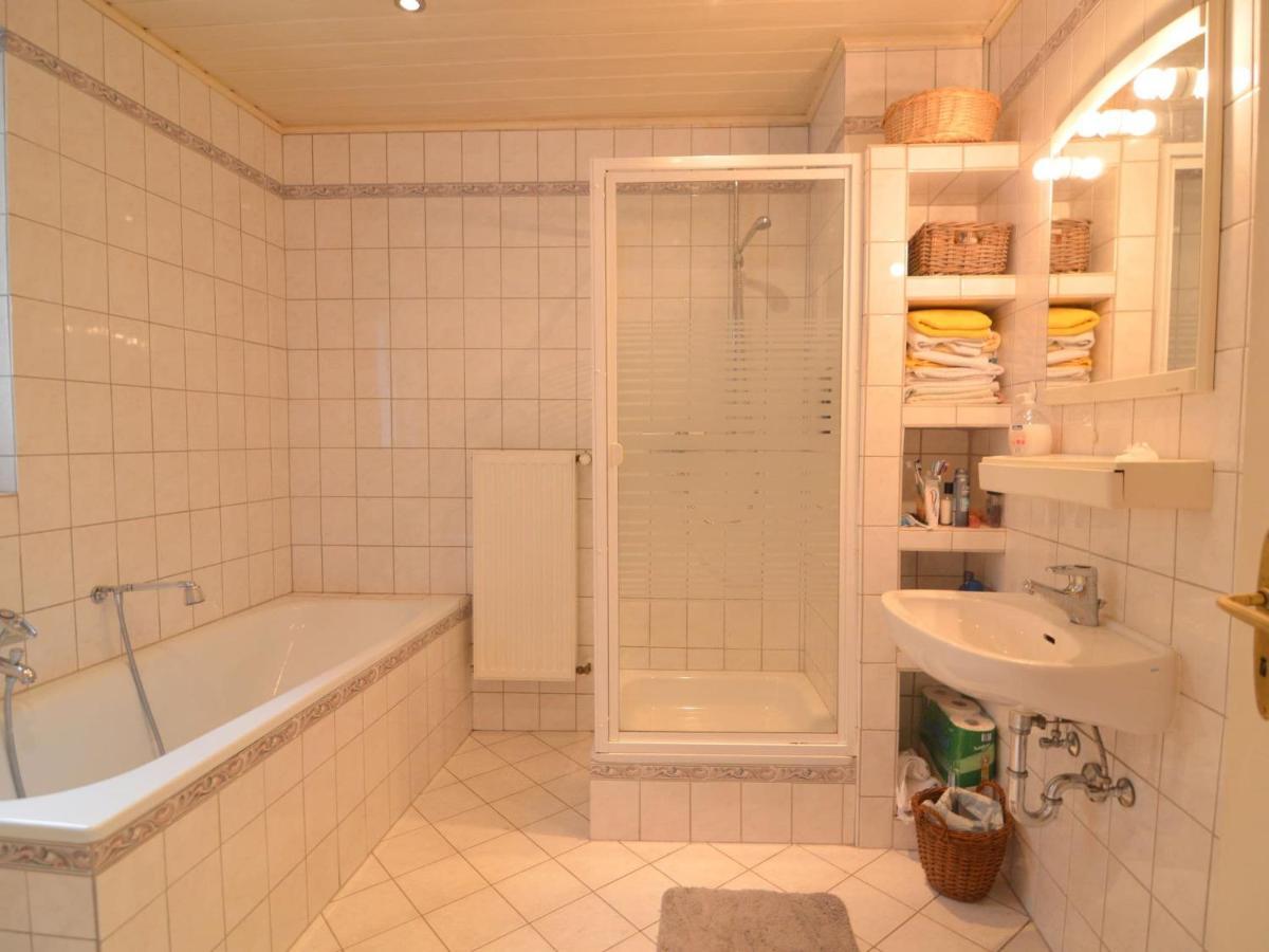 Very Comfortable House With Bathrooms And A Garden Murlenbach Luaran gambar